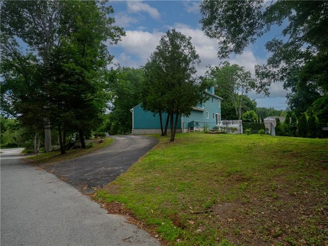 22 Ridgewood Drive, Scituate, RI 02857