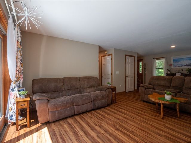 22 Ridgewood Drive, Scituate, RI 02857