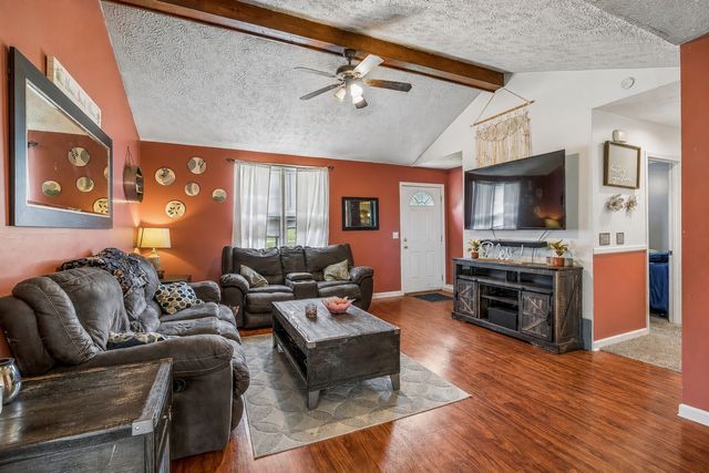 434 Wilkinson Ln, White House, TN 37188