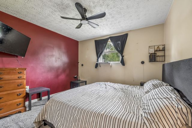 434 Wilkinson Ln, White House, TN 37188
