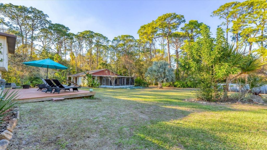 Image 47 of property listing at 5237 TURTLE CREEK LANE, Sarasota, FL 34232