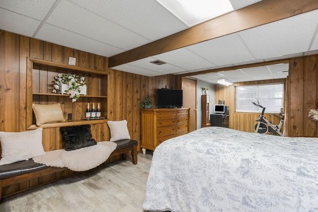 14810 E 34th Street S, Independence, MO 64055