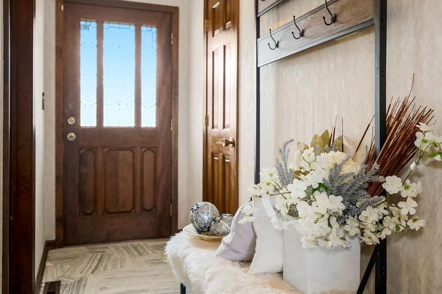 14810 E 34th Street S, Independence, MO 64055