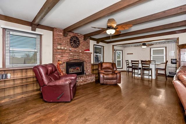 14810 E 34th Street S, Independence, MO 64055