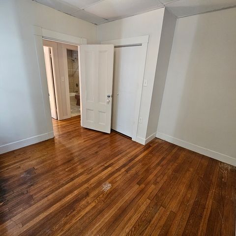 384 Washington St 1, Cambridge, MA 02139