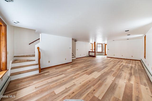 5955 Curry Rd Extension, Guilderland, NY 12303