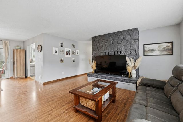 6716 Amber Avenue, Klamath Falls, OR 97603