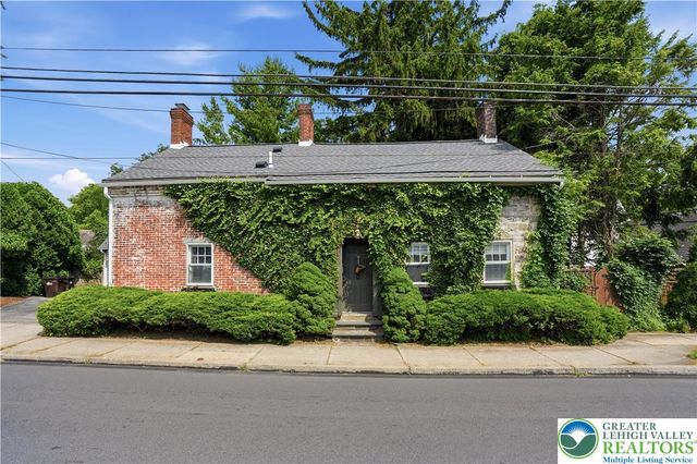 2014 Linden Street, Bethlehem City, PA 18017