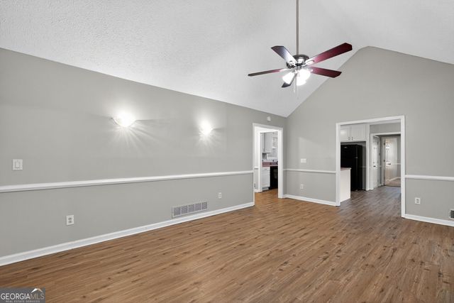 225 Hillandale Drive, Stockbridge, GA 30281