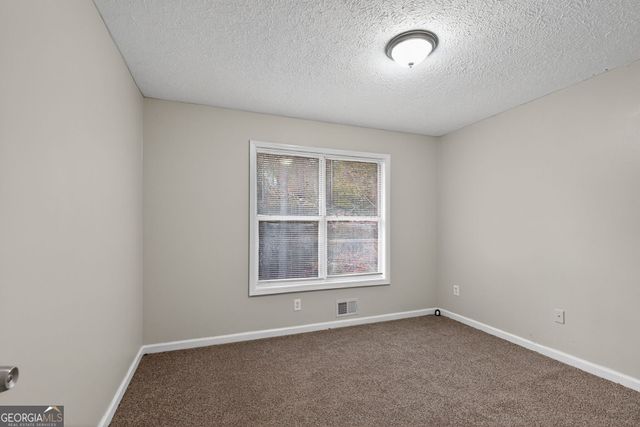 225 Hillandale Drive, Stockbridge, GA 30281