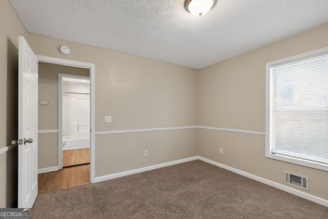 225 Hillandale Drive, Stockbridge, GA 30281