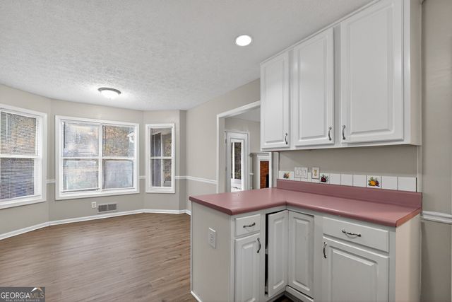 225 Hillandale Drive, Stockbridge, GA 30281