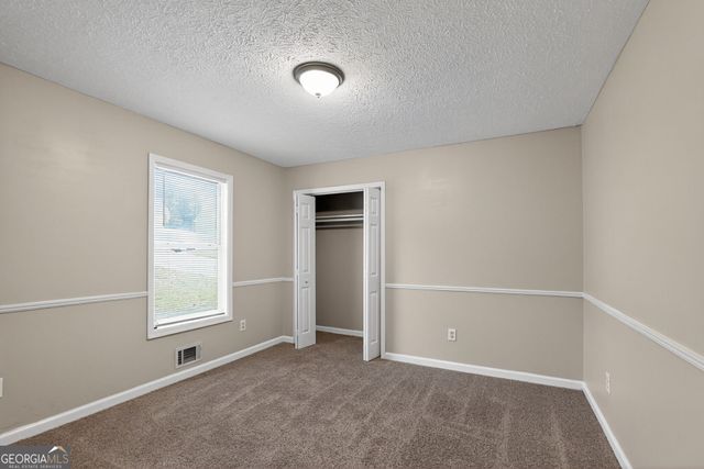 225 Hillandale Drive, Stockbridge, GA 30281