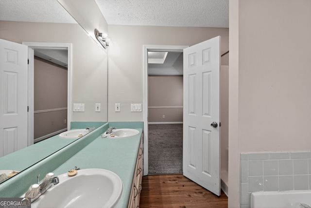 225 Hillandale Drive, Stockbridge, GA 30281