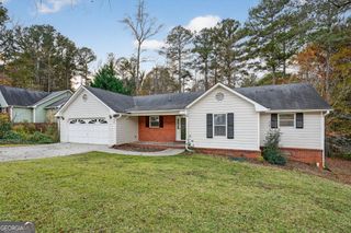 225 Hillandale Drive, Stockbridge, GA 30281