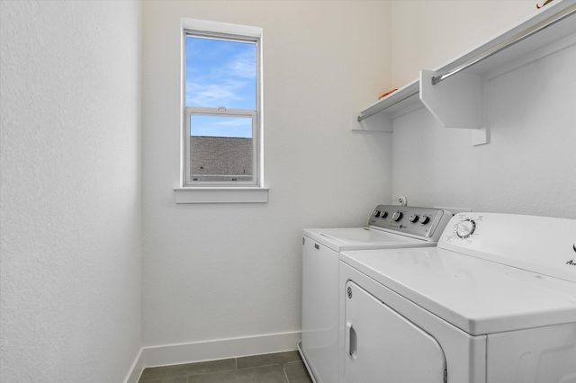 6121 Florencia LN, Austin, TX 78724