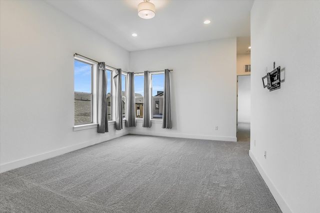 6121 Florencia LN, Austin, TX 78724