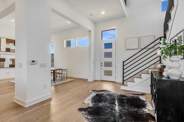 6121 Florencia LN, Austin, TX 78724