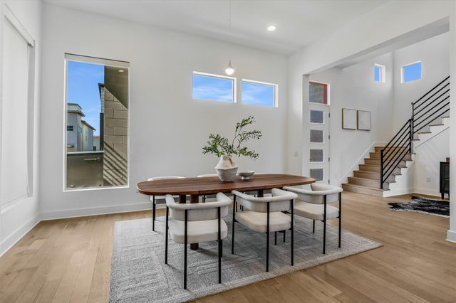 6121 Florencia LN, Austin, TX 78724