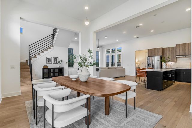 6121 Florencia LN, Austin, TX 78724