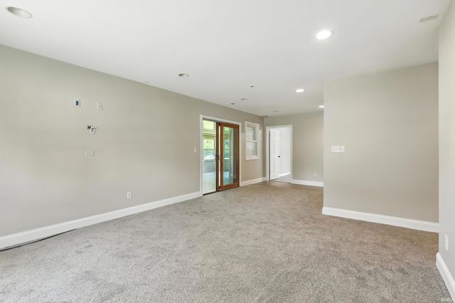 14831 Leesburg Road, Fort Wayne, IN 46818