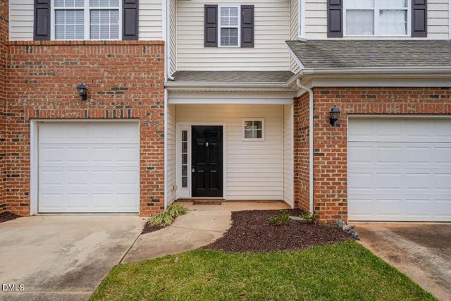 618 Oakfield Trail, Mebane, NC 27302