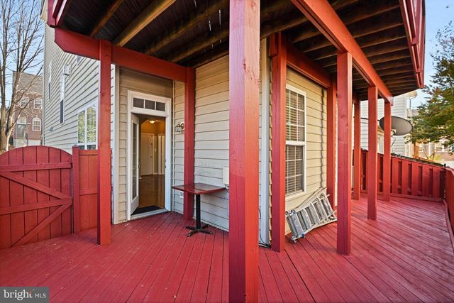 4150 JEREMY GRV, Fairfax, VA 22030