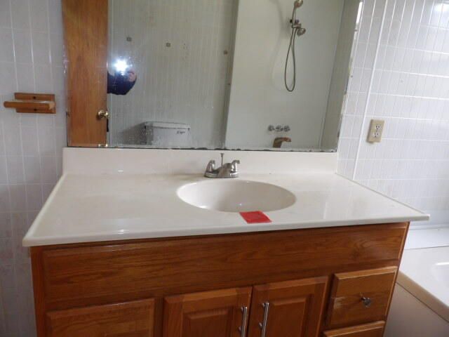 34637 76th Street, Covert, MI 49043