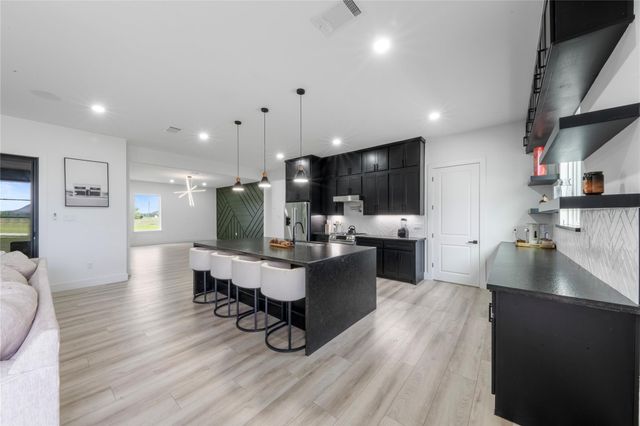 5119 Sophie Slanksy Way, Sealy, TX 77474