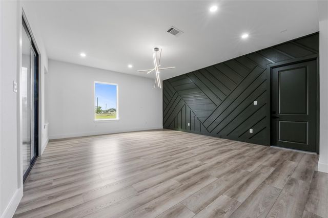 5119 Sophie Slanksy Way, Sealy, TX 77474