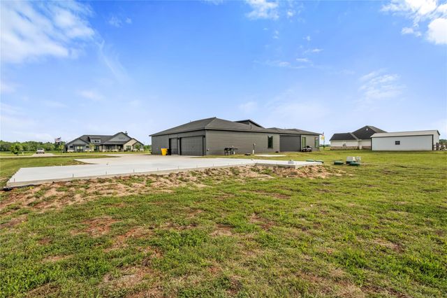 5119 Sophie Slanksy Way, Sealy, TX 77474