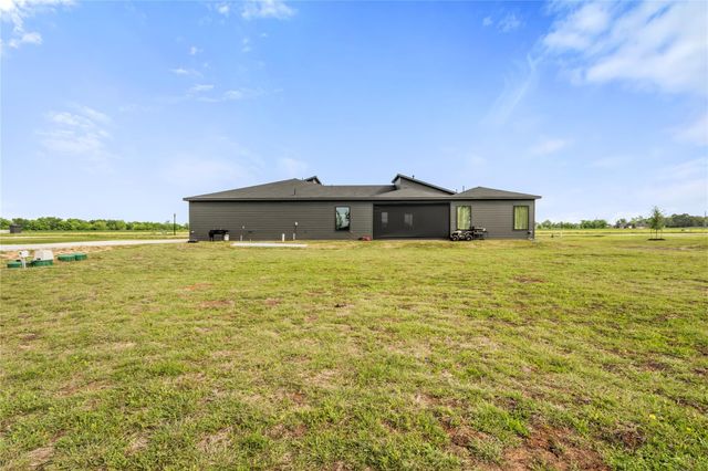 5119 Sophie Slanksy Way, Sealy, TX 77474