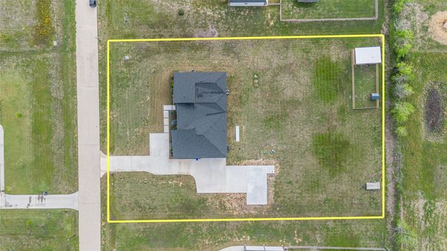 5119 Sophie Slanksy Way, Sealy, TX 77474