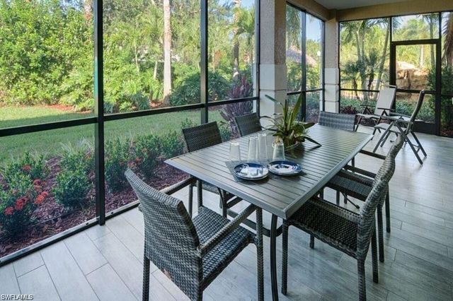 575 El Camino Real 6102, Naples, FL 34119
