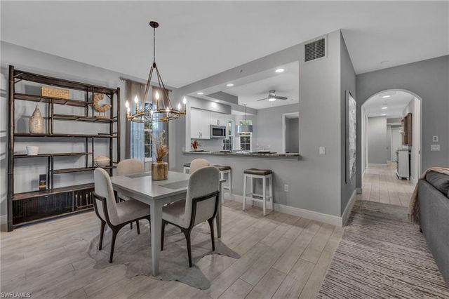 575 El Camino Real 6102, Naples, FL 34119