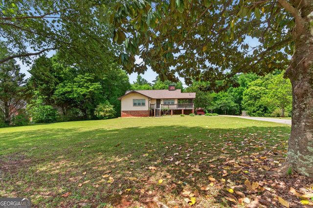6882 Cowan Mill Rd, Winston, GA 30187