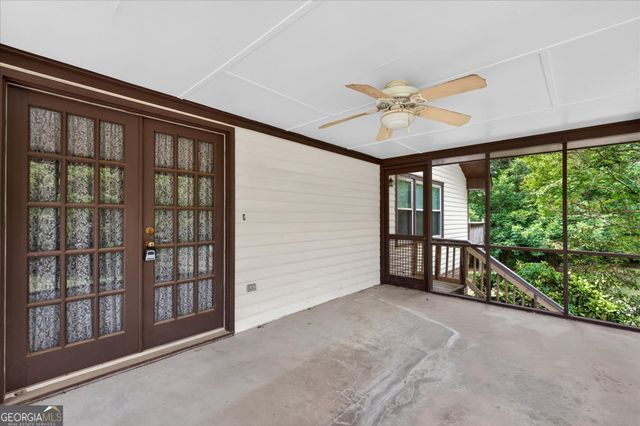 6882 Cowan Mill Rd, Winston, GA 30187