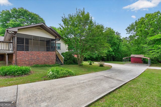 6882 Cowan Mill Rd, Winston, GA 30187