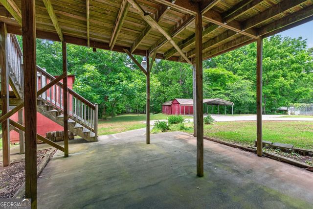 6882 Cowan Mill Rd, Winston, GA 30187