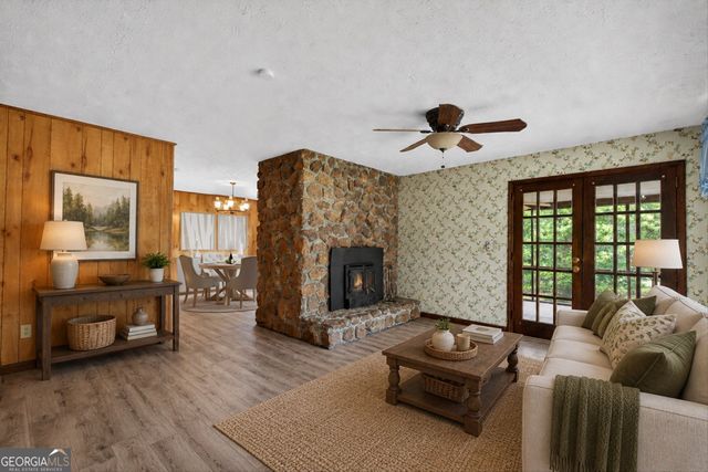 6882 Cowan Mill Rd, Winston, GA 30187