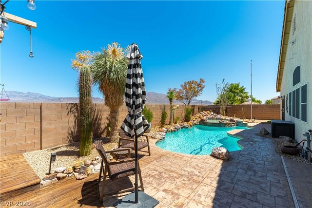 8920 Mannix Court, Las Vegas, NV 89143