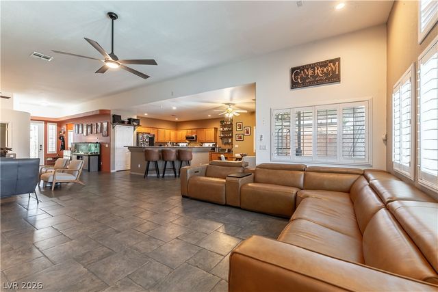 8920 Mannix Court, Las Vegas, NV 89143