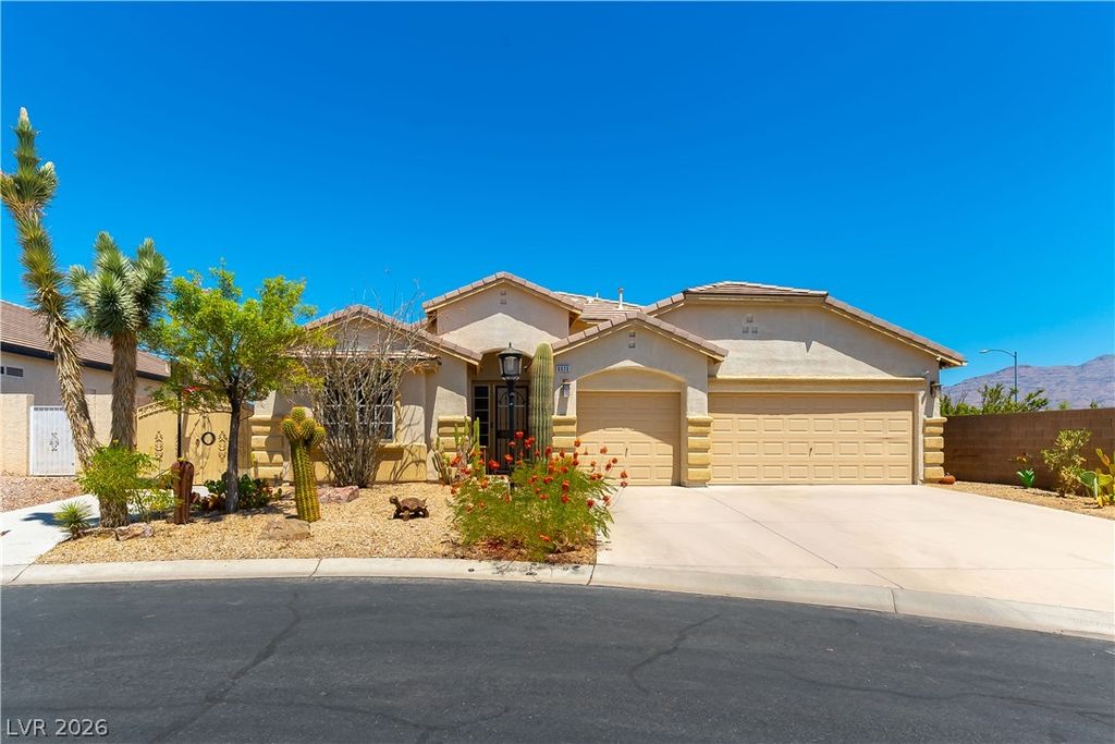 8920 Mannix Court, Las Vegas, NV 89143