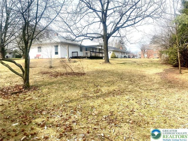 3925 Union Avenue, North Whitehall Twp, PA 18078