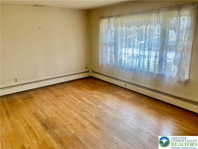 3925 Union Avenue, North Whitehall Twp, PA 18078