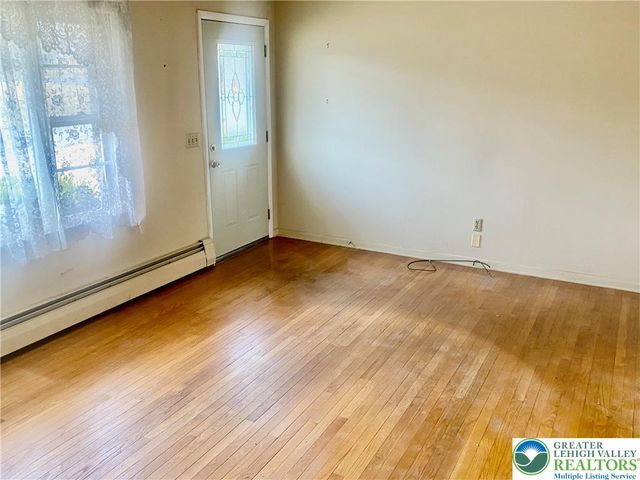 3925 Union Avenue, North Whitehall Twp, PA 18078