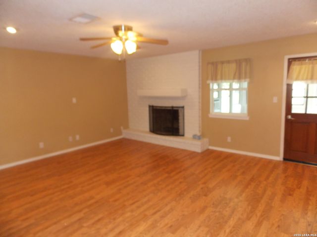 1309 Azalea Lane, New Braunfels, TX 78130