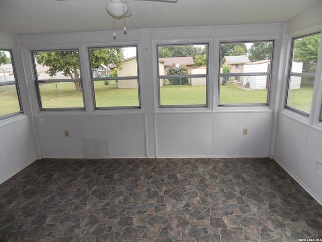 1309 Azalea Lane, New Braunfels, TX 78130