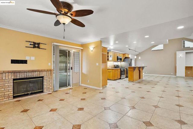 5130 Kegan Ln, Oakley, CA 94561