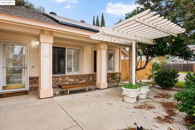 5130 Kegan Ln, Oakley, CA 94561